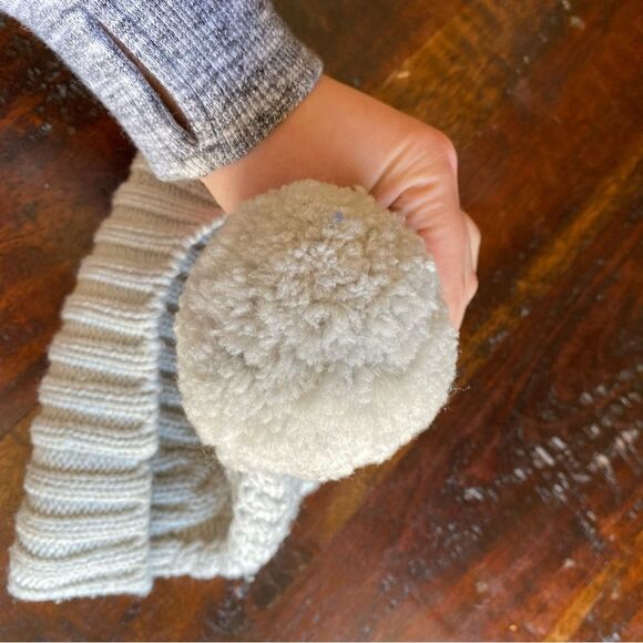 Smartwool 100% merino wool beanie Pom hat size L/XL 6-12 years cream cable - Picture 3 of 4
